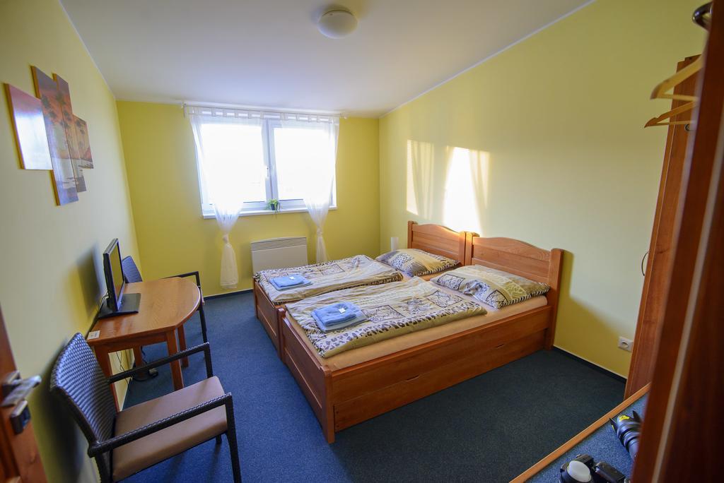 Penzion Dyje Hevlín Buitenkant foto
